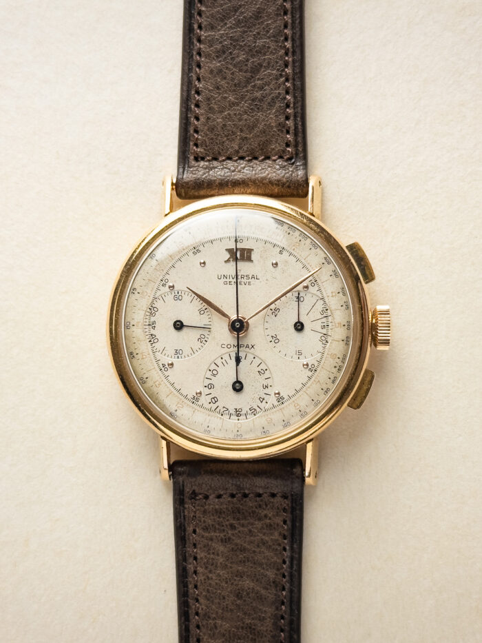 1940s Universal Genève Compax Ref. 12557