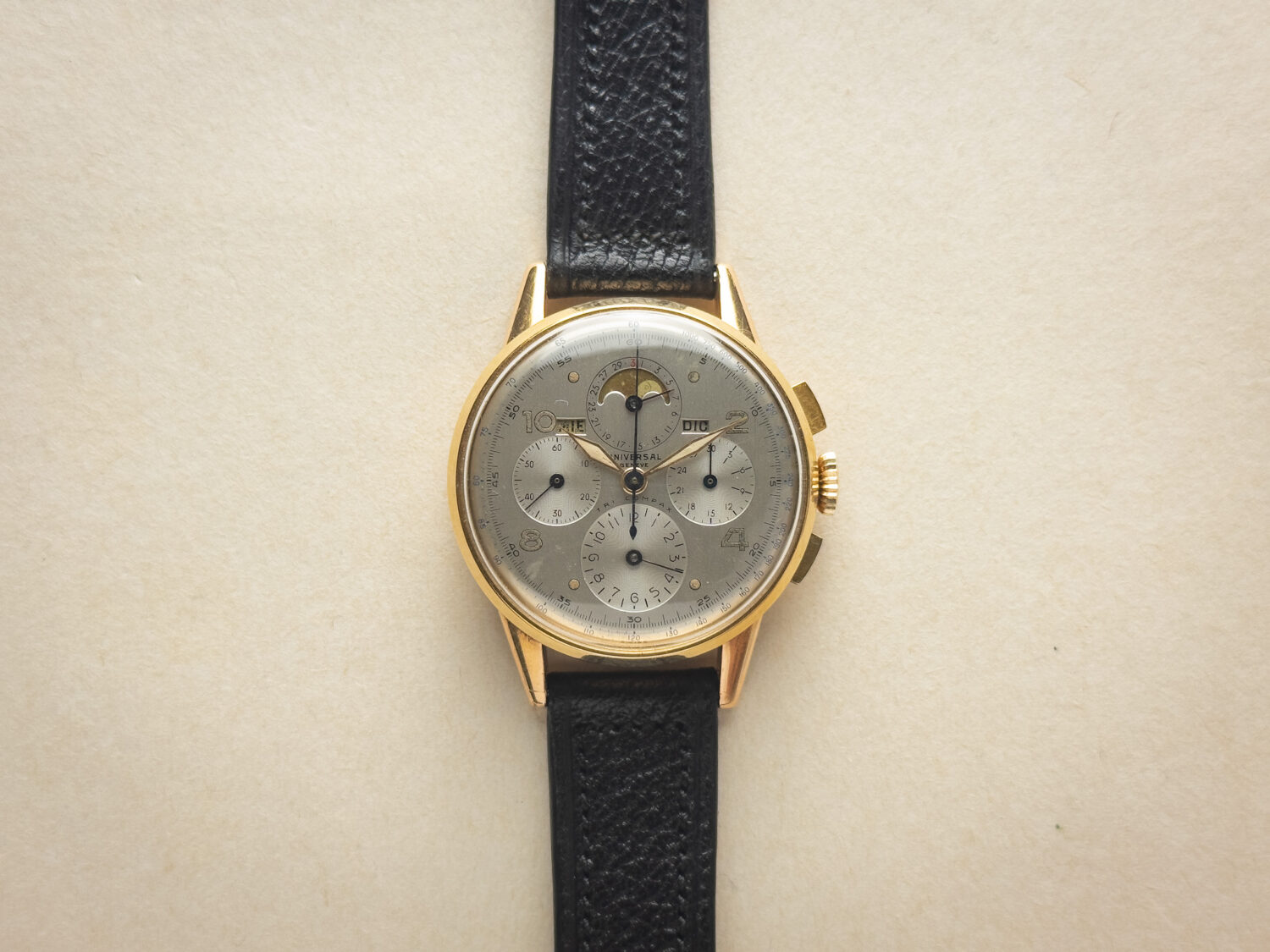 1940s Universal Genève Tri-Compax Ref. 12253